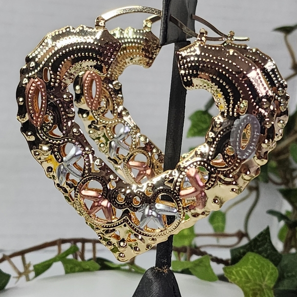 Statement Large Gold Filled Filigree Puff Heart Hoop Earrings Tricolor - Picture 2 of 6